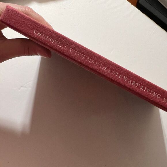 MARTHA STEWART Living Christmas Book Vol 3 Crafts & Keepsakes for the Holidays - Picture 14 of 15